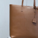 Saint Laurent Shopping Saint Laurent In Leather